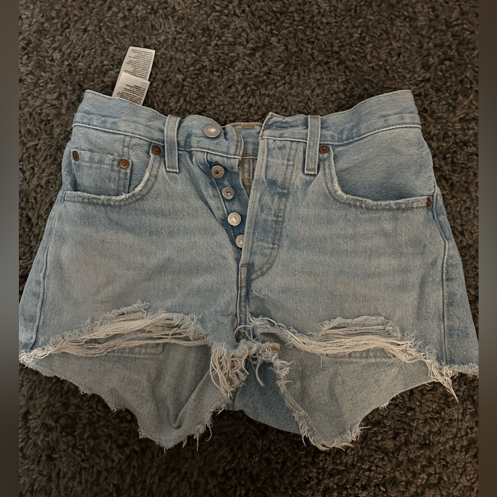 Light wash Levi 501 Buttonfly shorts